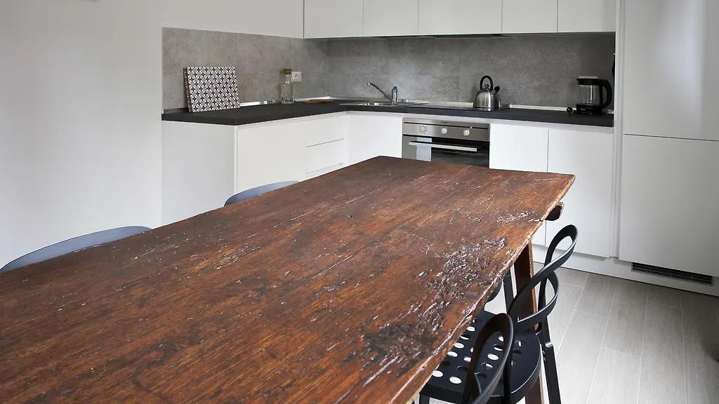 Italianway-Veniero Apartamento Milão 0*,  Itália