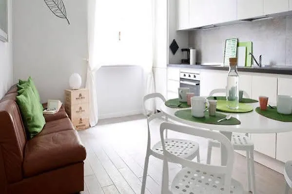 Italianway-Veniero Apartamento Milão